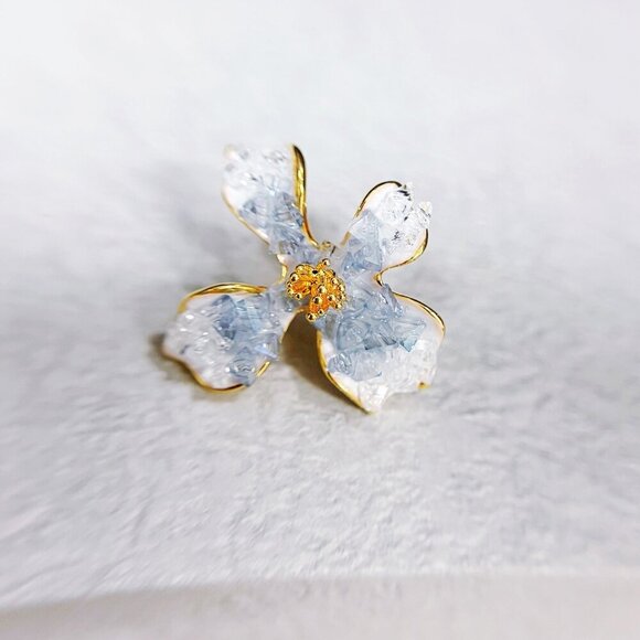 Floral Earrings, Flower Stud Earrings, Crystal Earrings, Gold Statement earrings - Picture 8 of 10